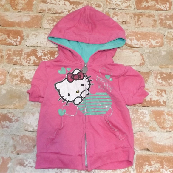 Hello Kitty 2 pc Capri set - Picture 2 of 3